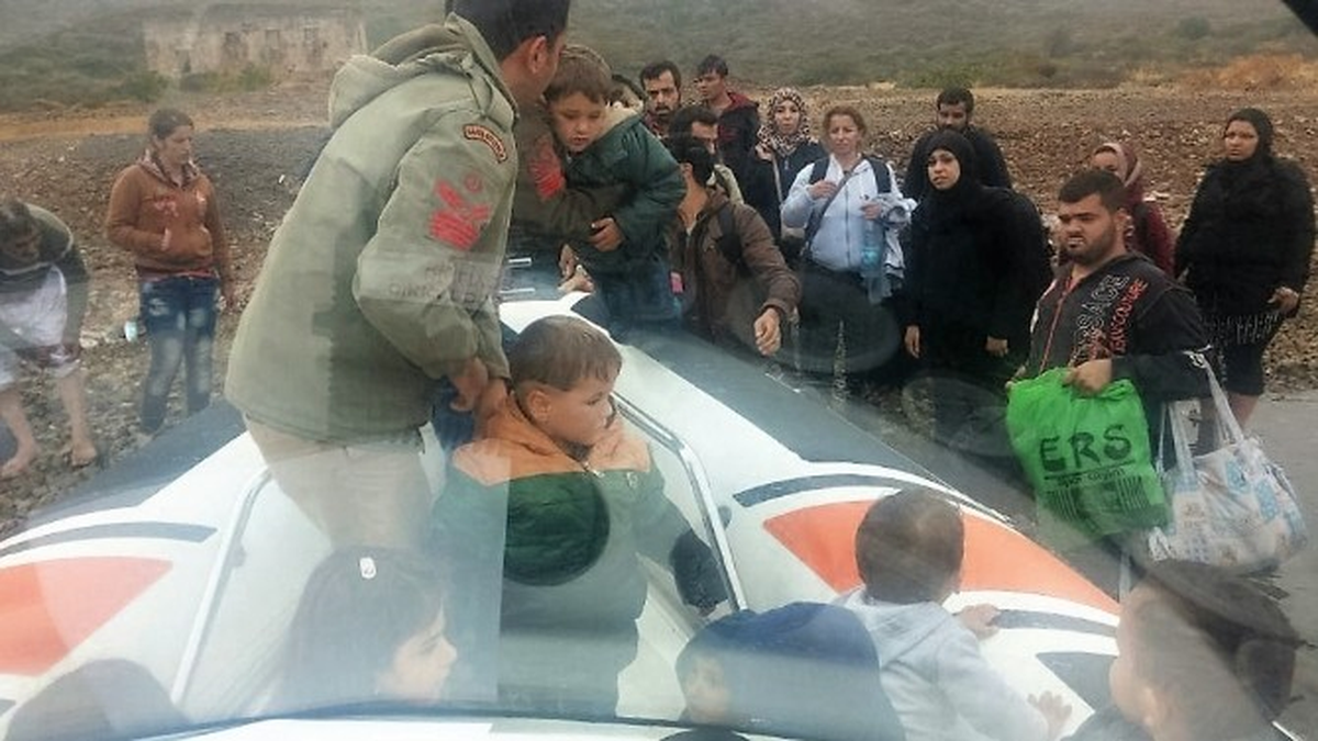Maden Adasında 25 Mülteci Yakalandı