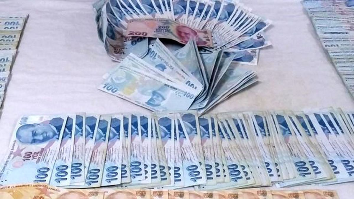Mersin\'de Sahte Para Operasyonu