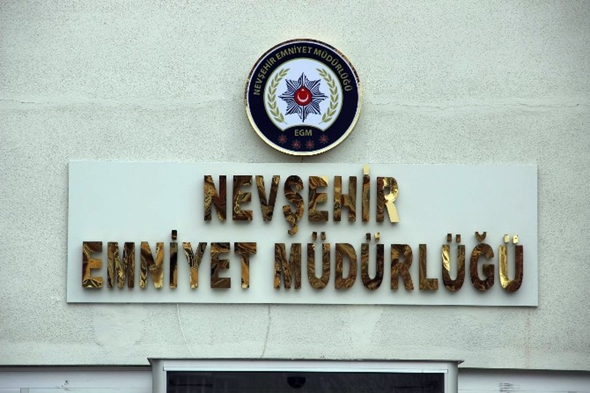 Nevşehir\'de 27 Polis Açığa Alındı