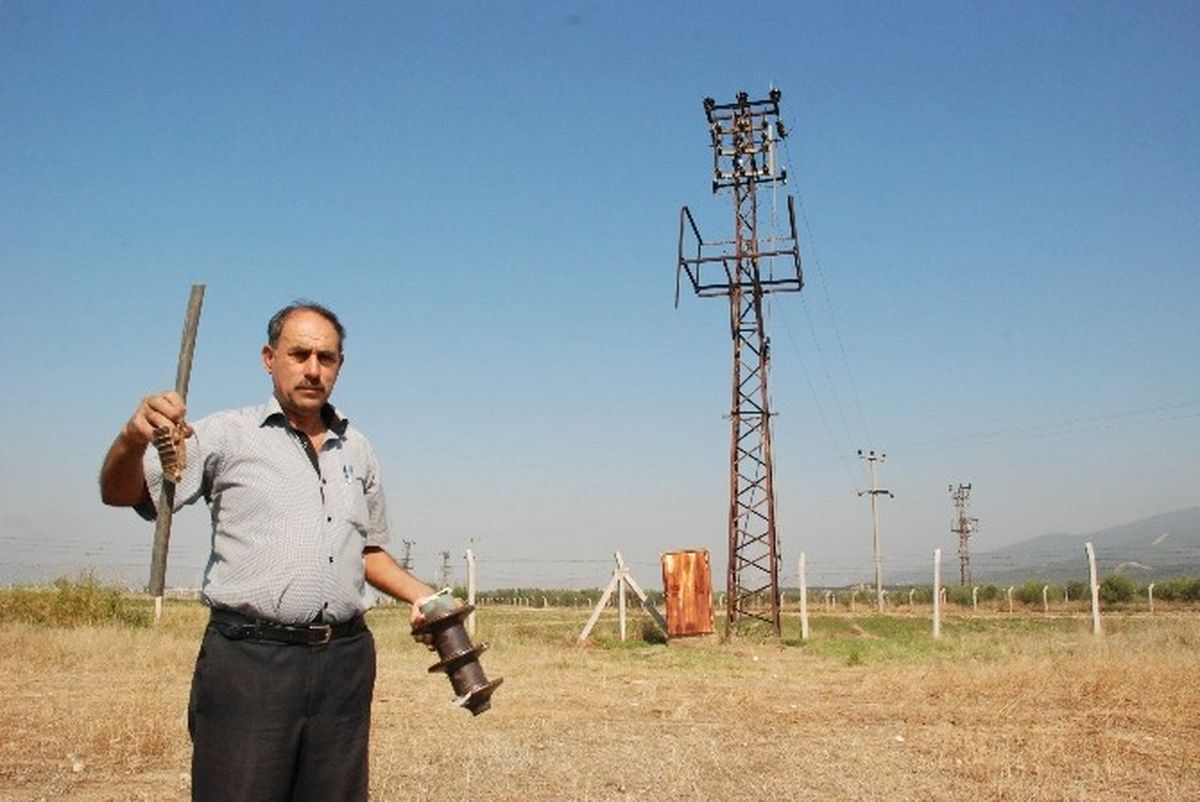 Tahsin Amca'ya Not Bırakan Hırsız Bu Defa 5 Bin Liralık Trafoyu Çaldı