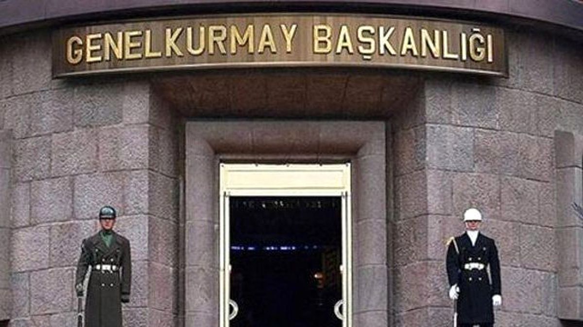 Deniz ve Hava Kuvvetlerinden 540 Asker Görevden Uzaklaştırıldı