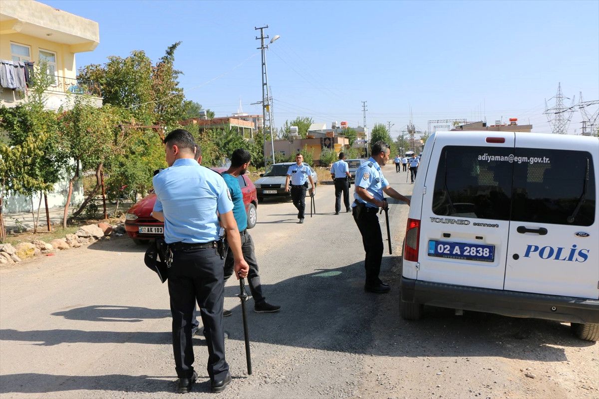 Adıyaman\'da Aileler Arasında Kavga: 4 Yaralı