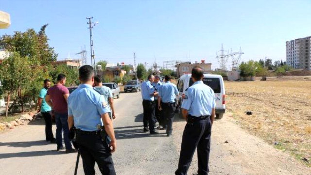 Görüntülü Haber) Adıyaman\'da Komşular Arasında Kavga: 4 Yaralı, 10 Gözaltı