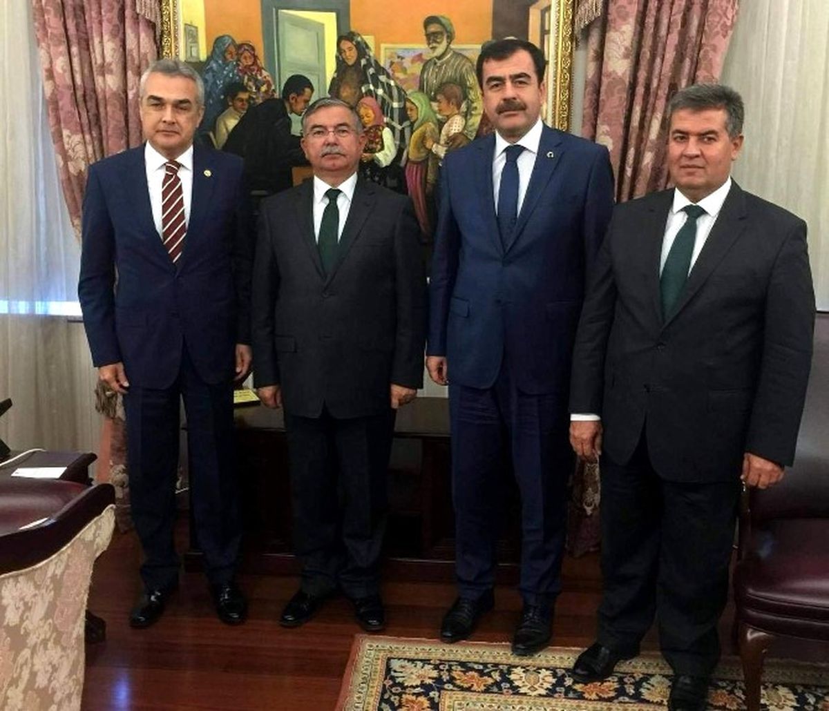 AK Parti\'li Erdem, Savaş ve Başkan Erol, Bakan Yılmaz\'ı Ziyaret Etti.
