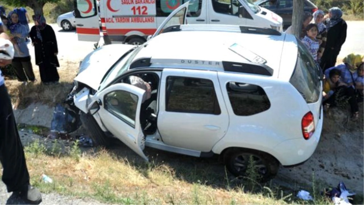 Bursa\'da 9 Araç Birbirine Girdi, 9 Kişi Yaralandı