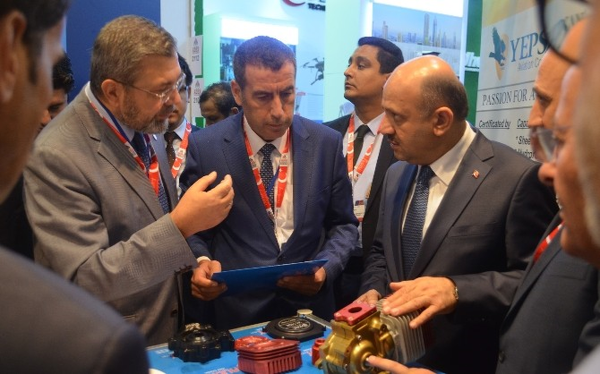 Bursalı İşadamları Azerbaycan\'da Önemli İşbirliklerinin Temelini Attı
