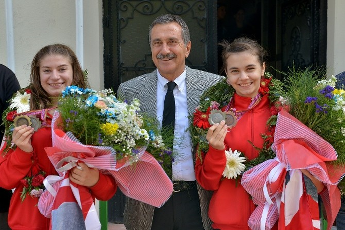 Dünya Şampiyonası\'nda 4 Madalya Gururu Tepebaşı\'nın