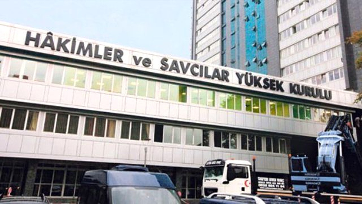 Fetö İddianamesini İade Eden Hakimlere İnceleme