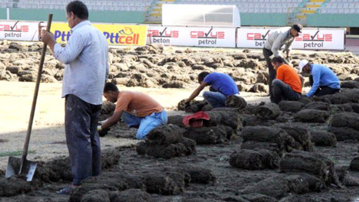 Gap Arena Stadı\'ndaki Çalışmalar