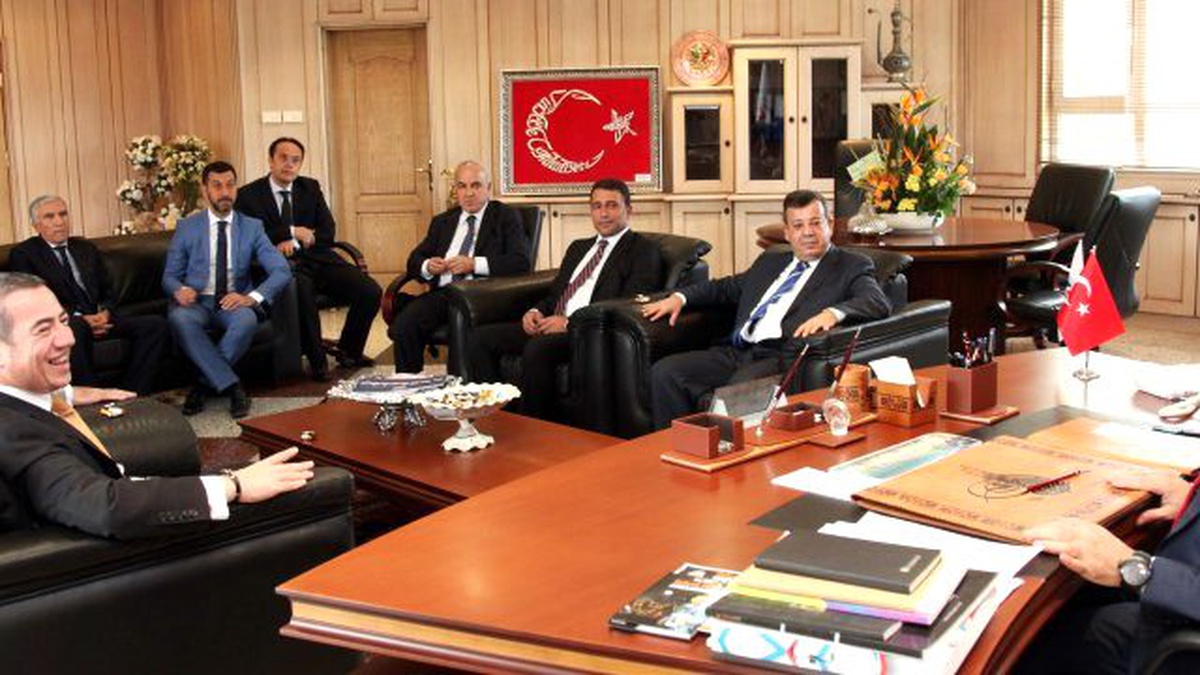 GAÜN iş dünyasıyla omuz omuza olacak