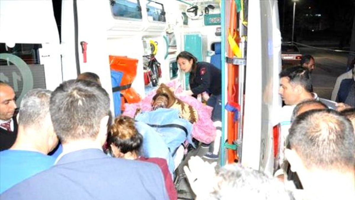 Görüntülü Haber) Elazığ\'da Koruculara Silahlı Saldırı: 1 Ölü, 1 Yaralı (2)