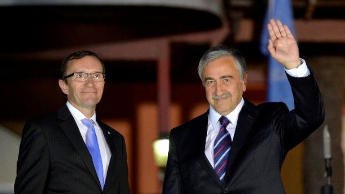 Görüntülü Haber) Kıbrıs Müzakerelerinde 3. Tur Başladı.