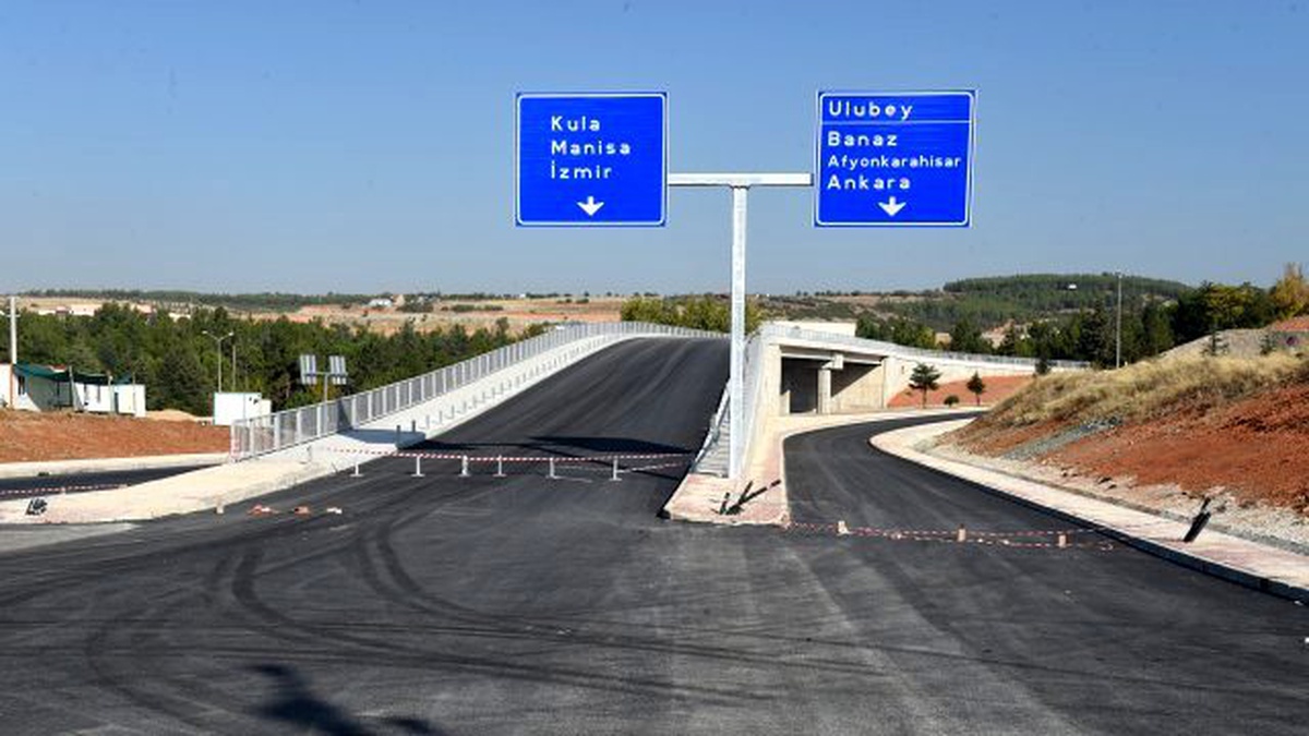 Huzur Park Köprülü Kavşağı Projesi Tamamlandı