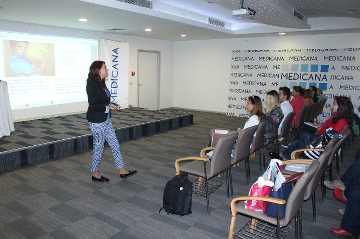 Konya\'da Bebek Emzirme Semineri