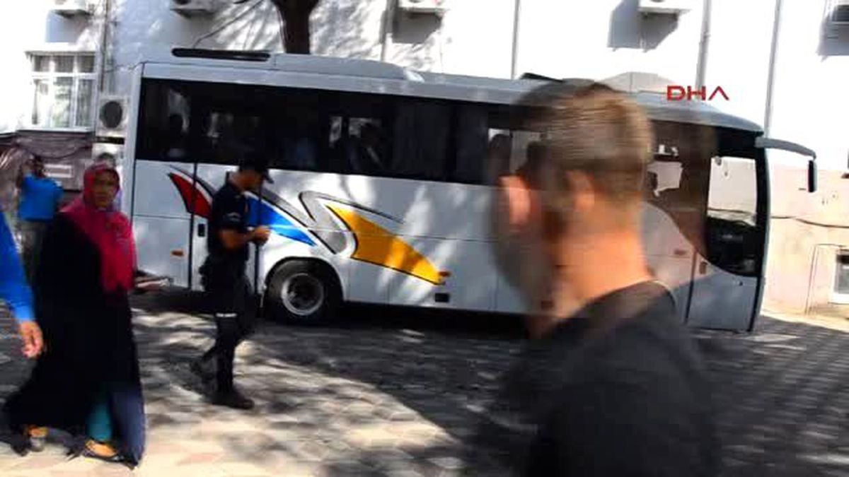 Manisa\'da Fetö\'den 22 Polis Adliyede