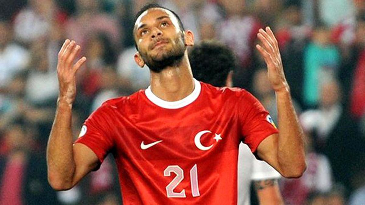 Ömer Toprak'ın Gelmesiyle Mehmet Topal Ön Liberoya Geçecek