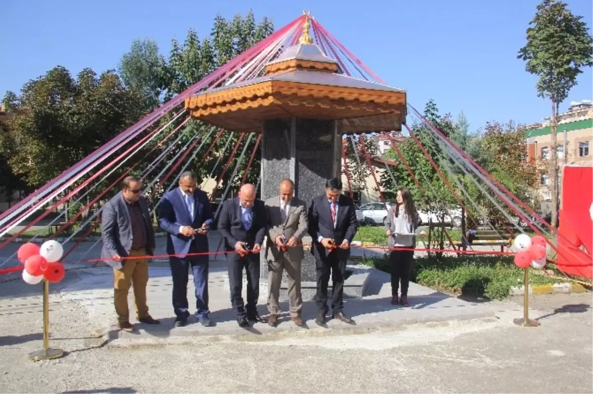 Rize\'de Yenilenen Çeşme İçin Açılış Töreni Yapıldı