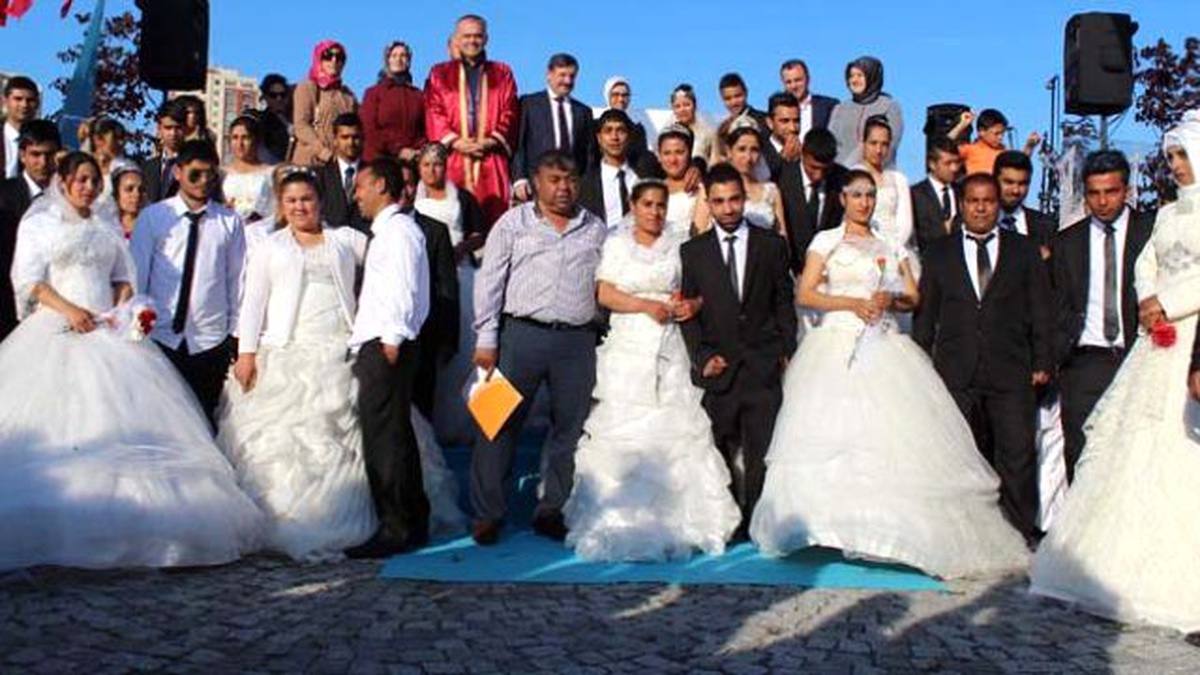 Samsun\'da Romanlara Toplu Nikah