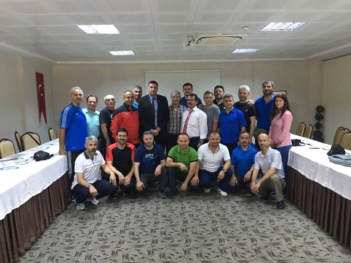 Şanlıurfa\'da Karate Teknik Direktörlük İmtihanı Düzenleniyor