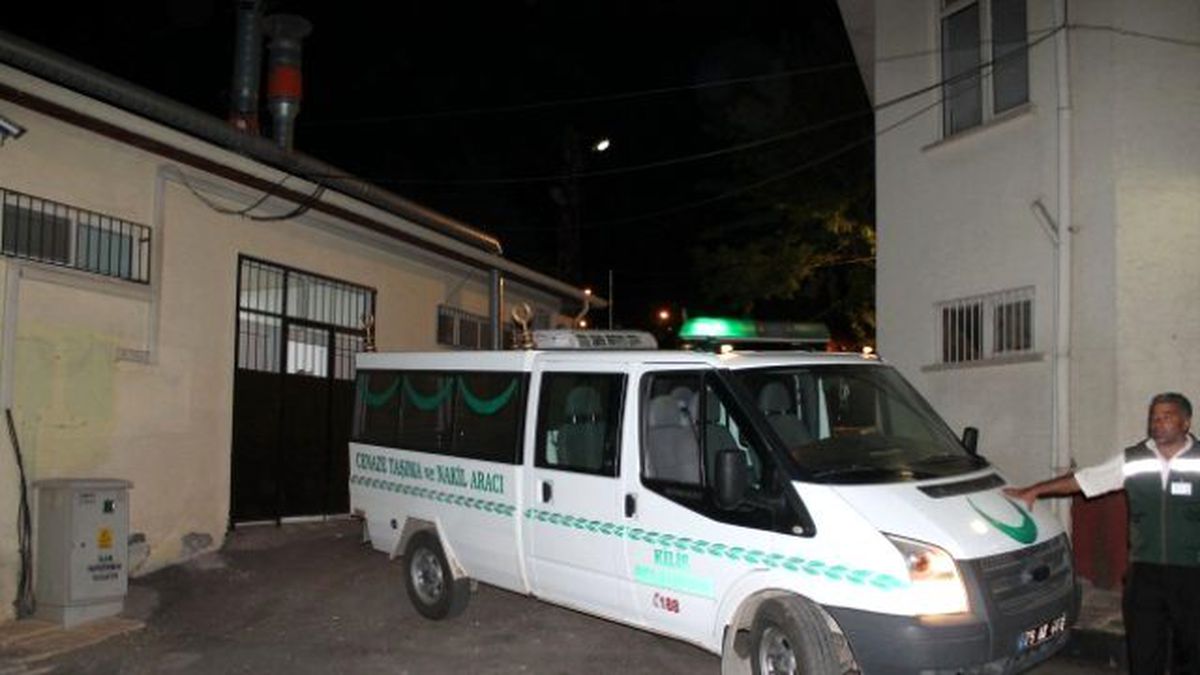Suriye Şehidinin Cenazesi Gaziantep\'e Getirildi