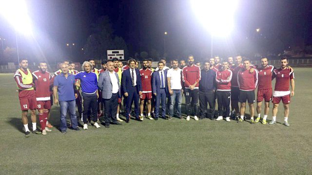 TP Genel Müdür Yardımcısı Çalık, Petrolspor\'u Ziyaret Etti