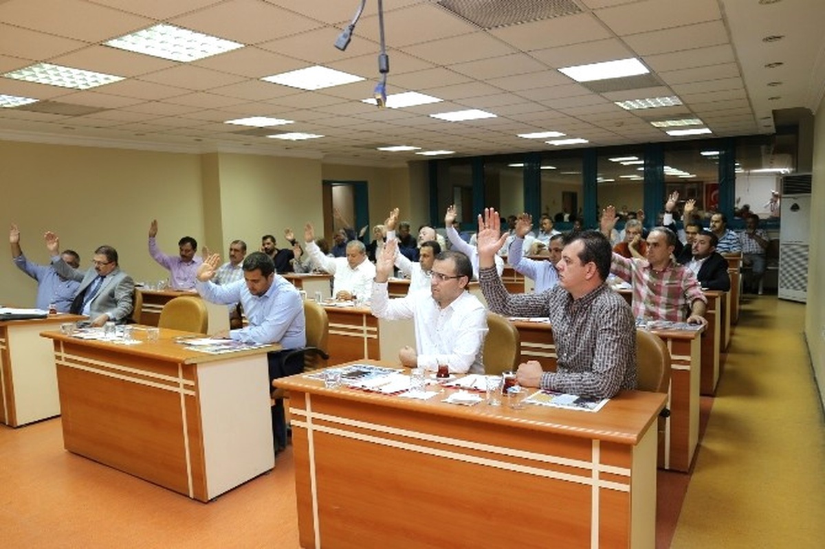 Turgutlu\'nun 3 Yıllık Tahmini Bütçesi Komisyona Havale Edildi