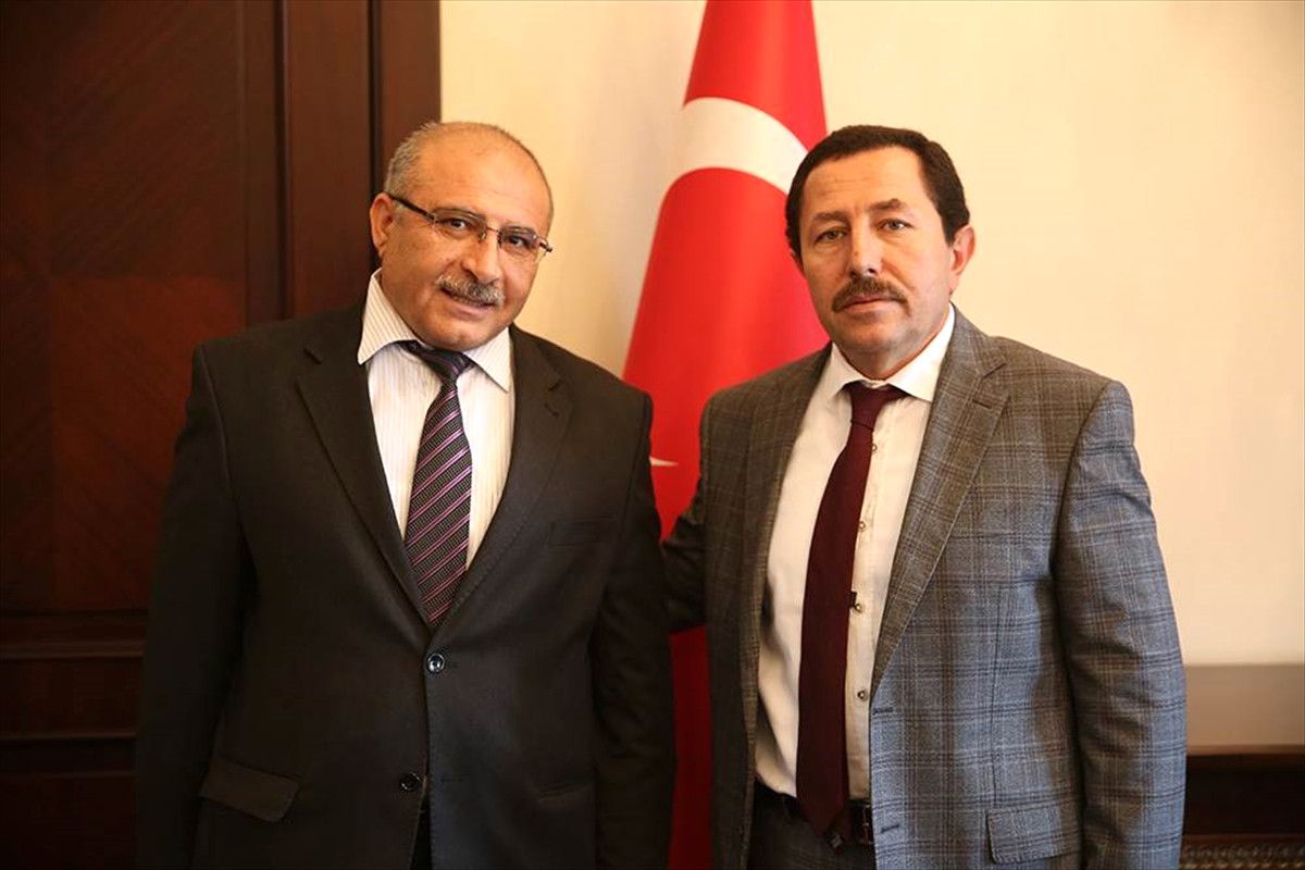 Vali Balkanlıoğlu\'na Ziyaretler