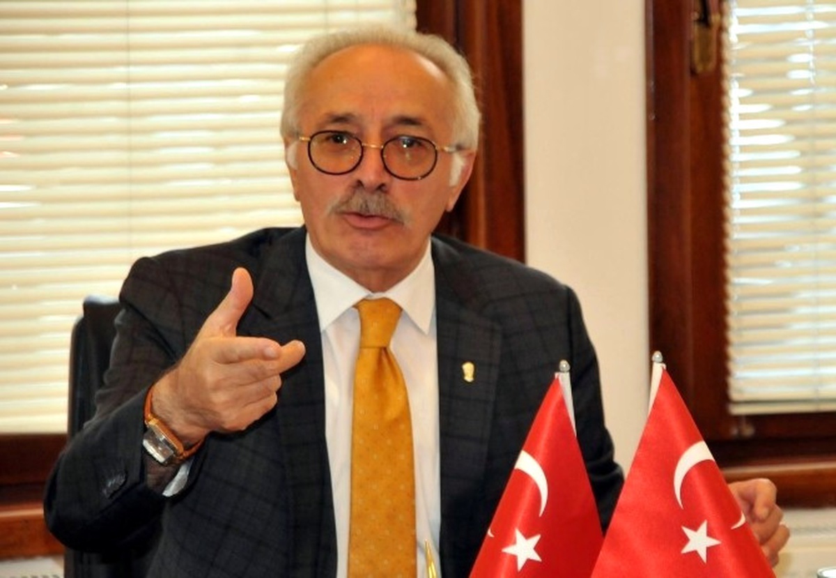 Yalova İnsan Hakları Kurulu Üyesi, Fetö\'cü Çıktı