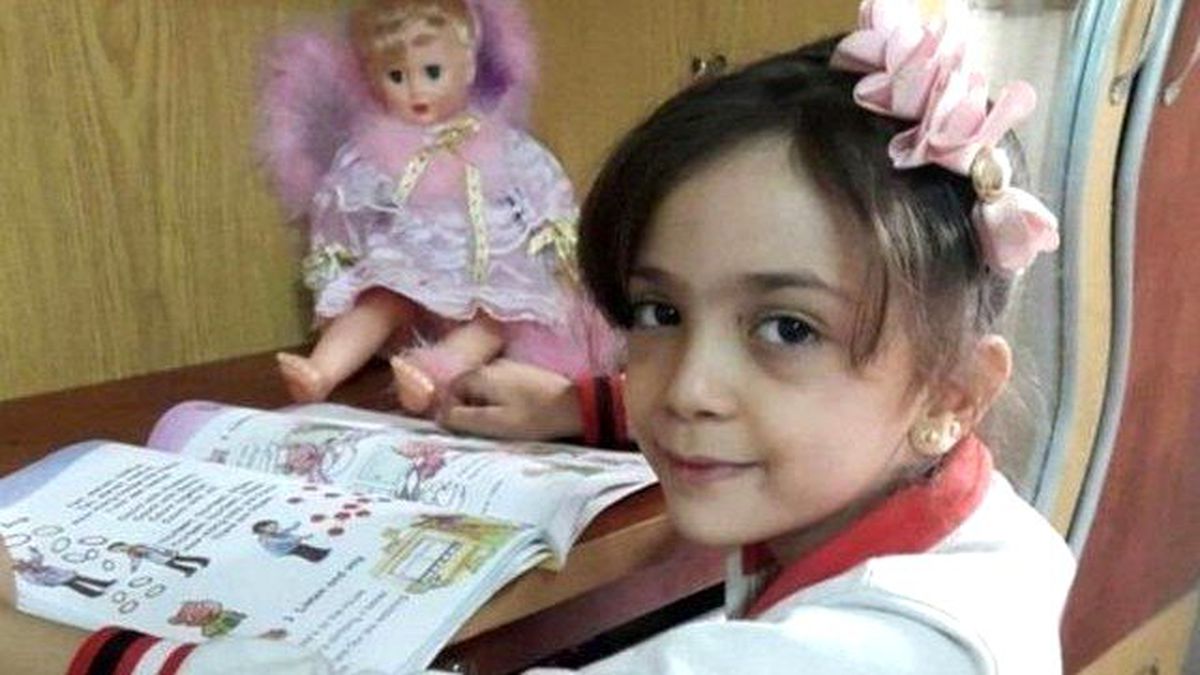 7 Yaşındaki Halepli Kız Twitter\'dan Bildiriyor