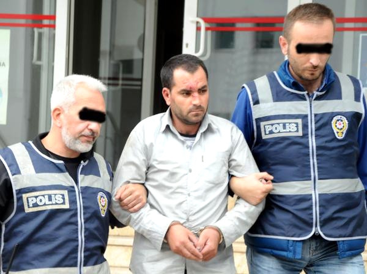 Afgan Kadın Ayrı Yaşadığı Eşi Tarafından Bıçaklanarak Öldürüldü (2)