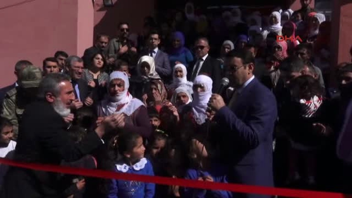 Ağrı Valisi Işın Pkk, Kürtlerin Canına, Malına, Dinine, Namusuna Düşmandır