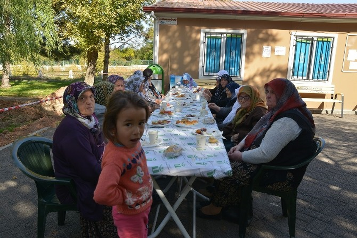 Birlikte Zaman Geçirmenin Keyfi Tepebaşı\'nda