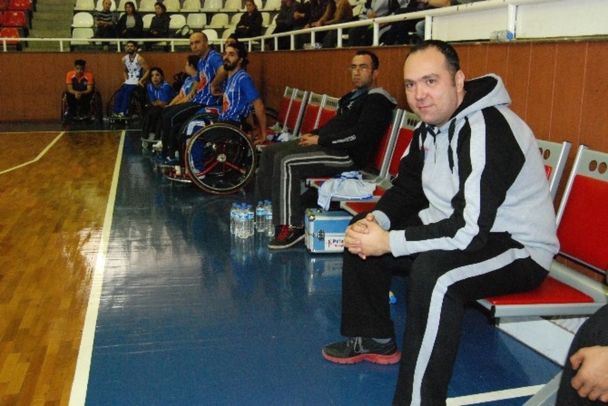 Büyükşehir\'de Engelli Basketçiler Göz Kamaştırıyor