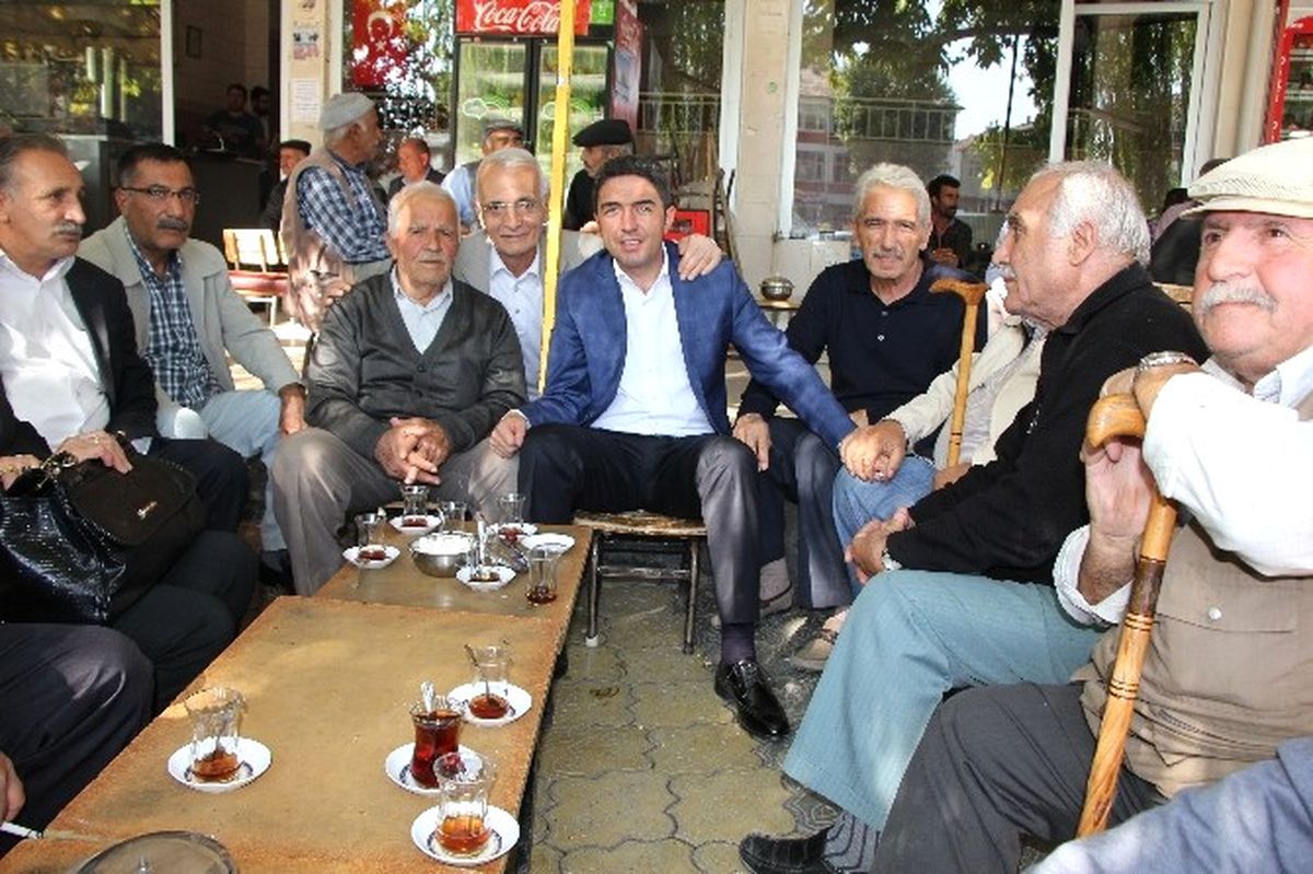 CHP İl Başkan Enver Kiraz Parti Emektarlarını Ziyaret Etti