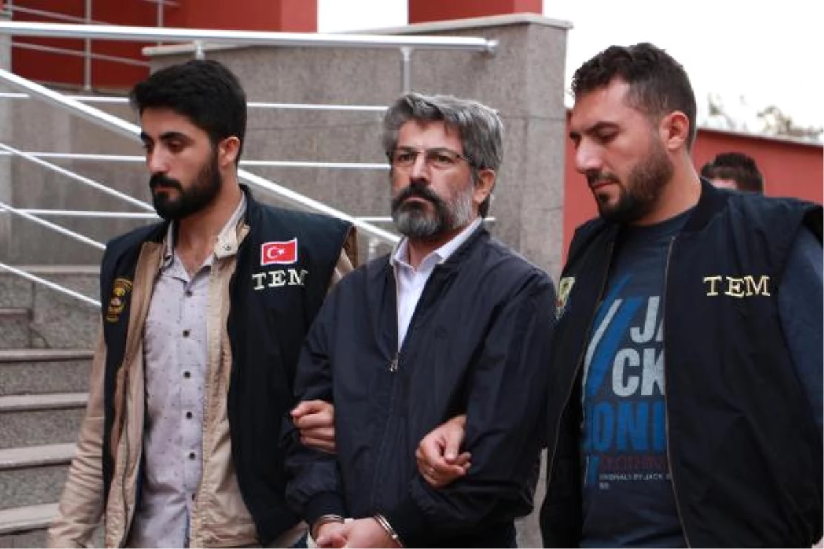 Darbeci Amirallerin Arkasından 'Mahrem Abiler' Çıktı