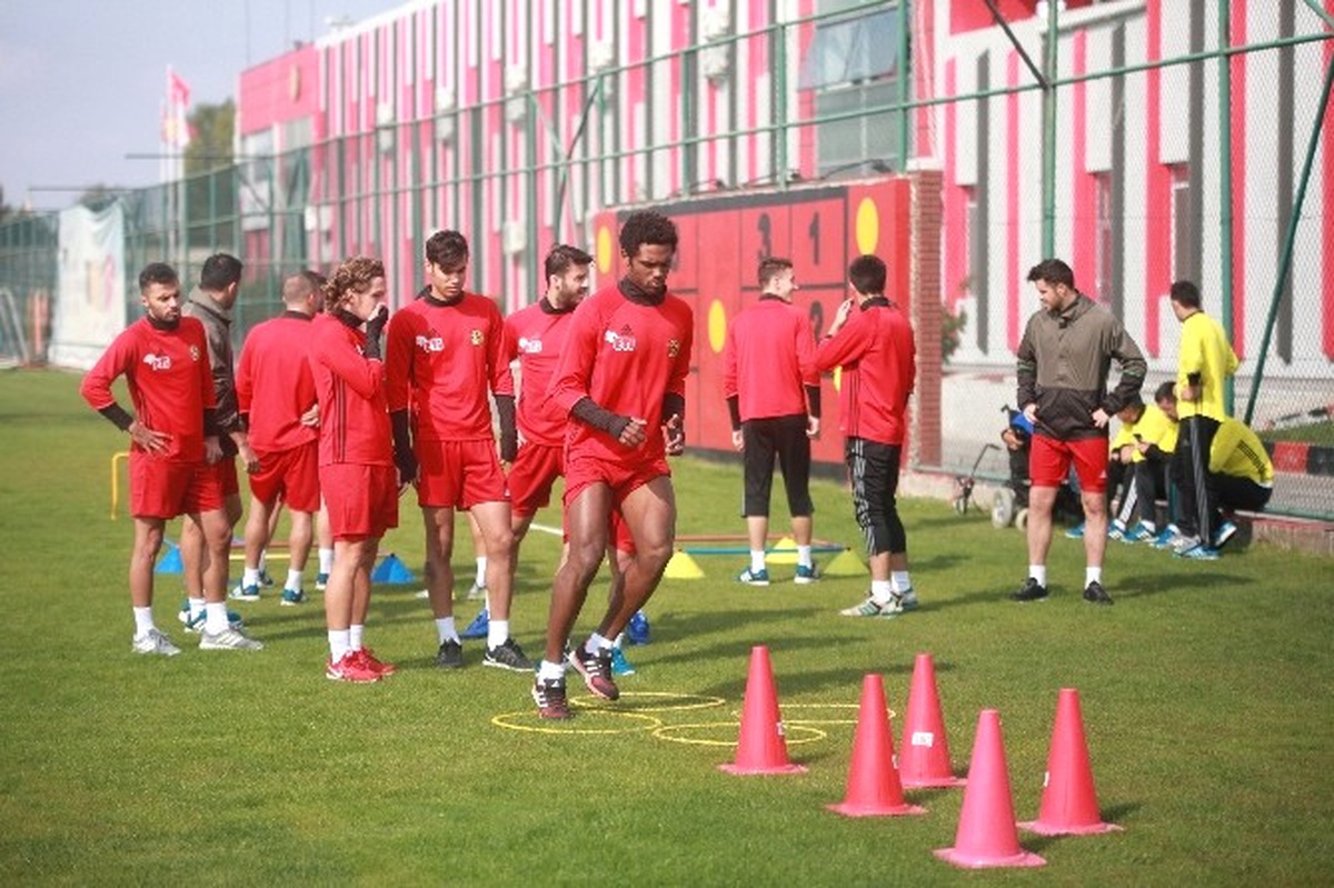 Eskişehirspor\'da Giresunspor Maçı Hazırlıkları Devam Ediyor