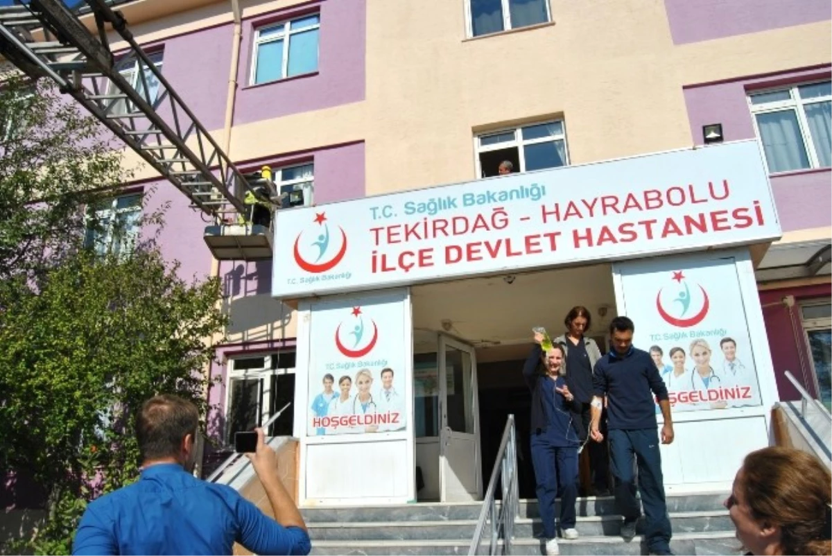 Hayrabolu Devlet Hastanesi\'nde Yangın Tatbikatı