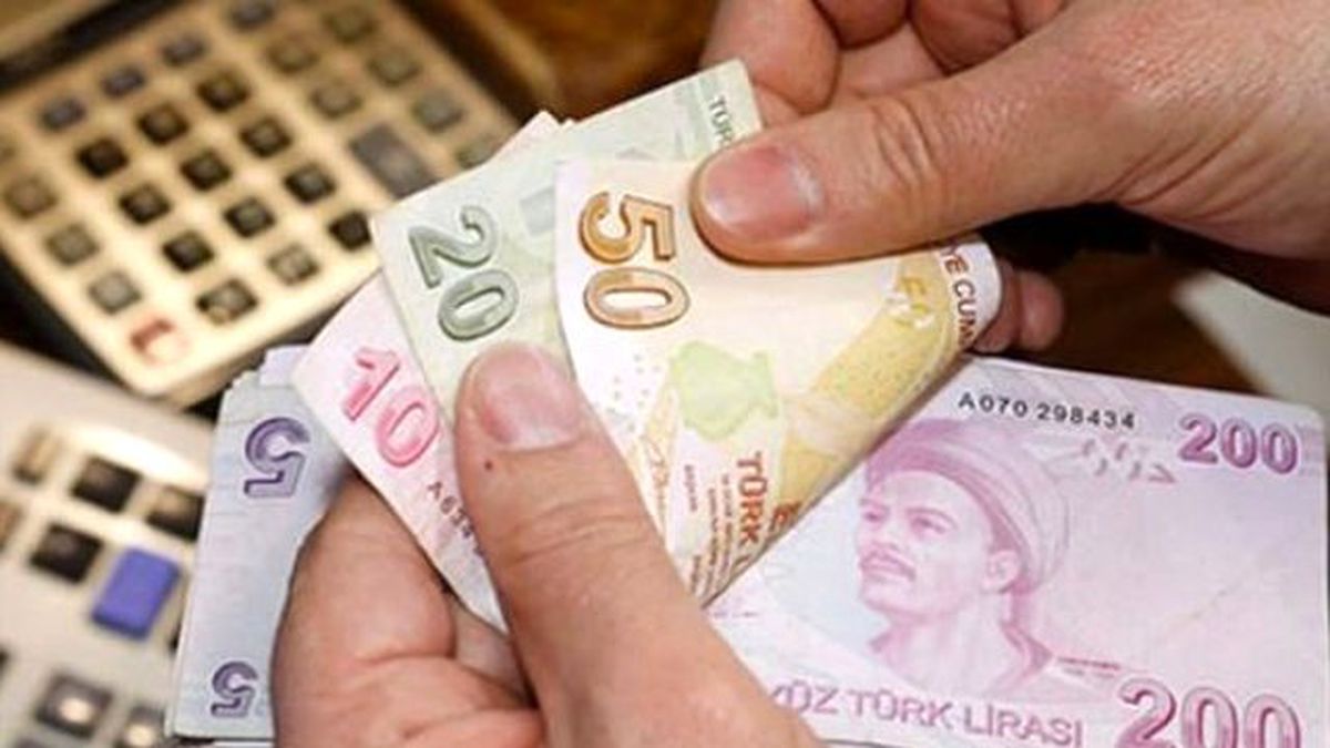Hükümet Düğmeye Basıyor! 2 Bin TL Maaş...