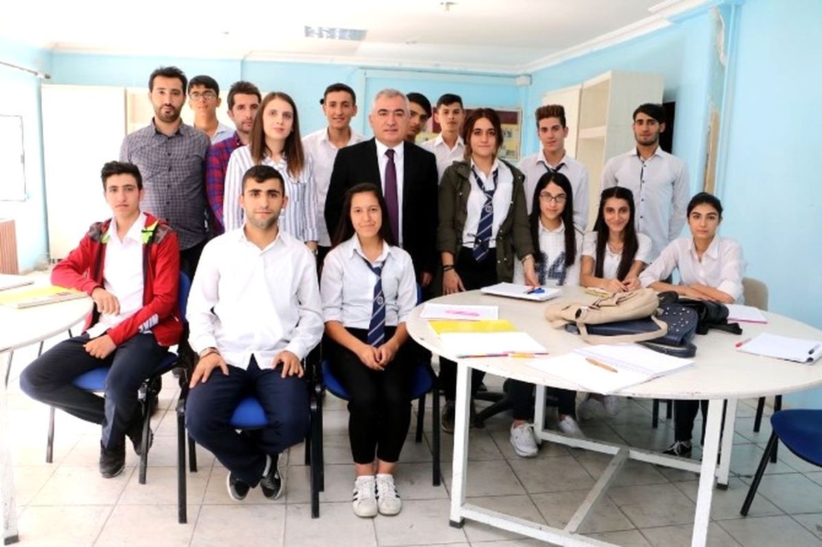 İl Milli Eğitim Müdürü Aslan Bağlar\'daki Okulları Gezdi
