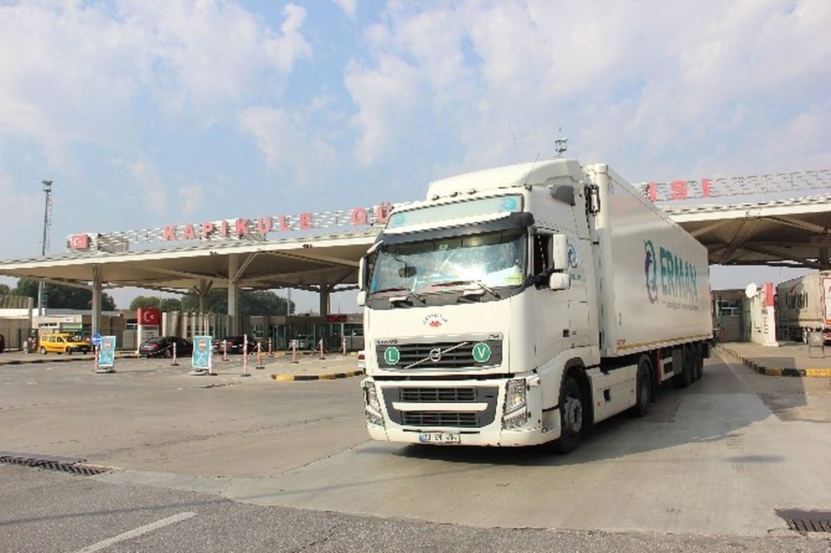 Kapıkule\'de Tır Kuyruğu Eridi