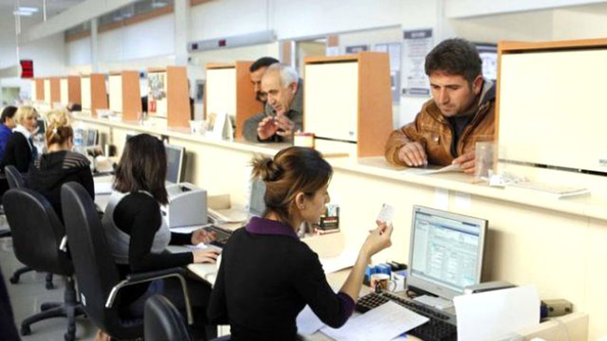 Konya\'da Bin 691 Kişi Memurluktan Çıkarıldı