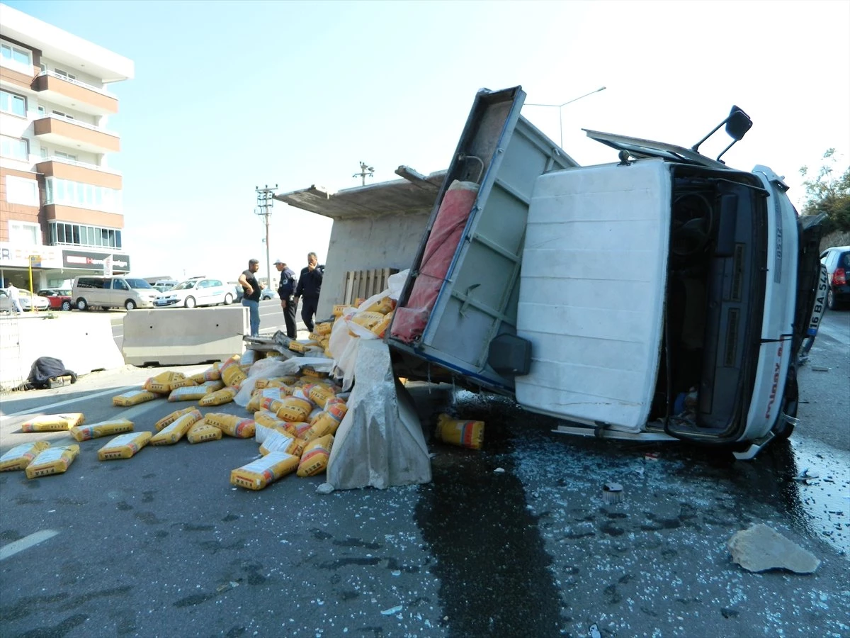 Mudanya\'da Trafik Kazası: 1 Yaralı