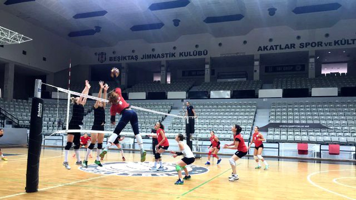 Sultanlar Beşiktaş\'la Karşılaştı