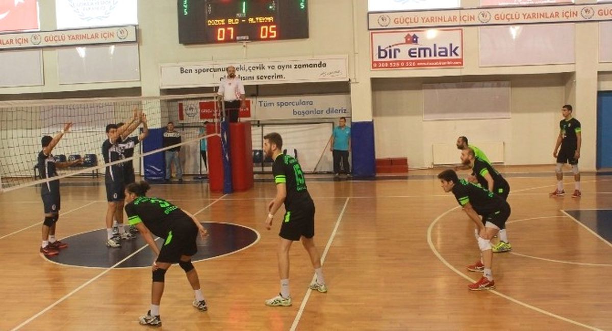 Voleybolda Turnuva Şöleni