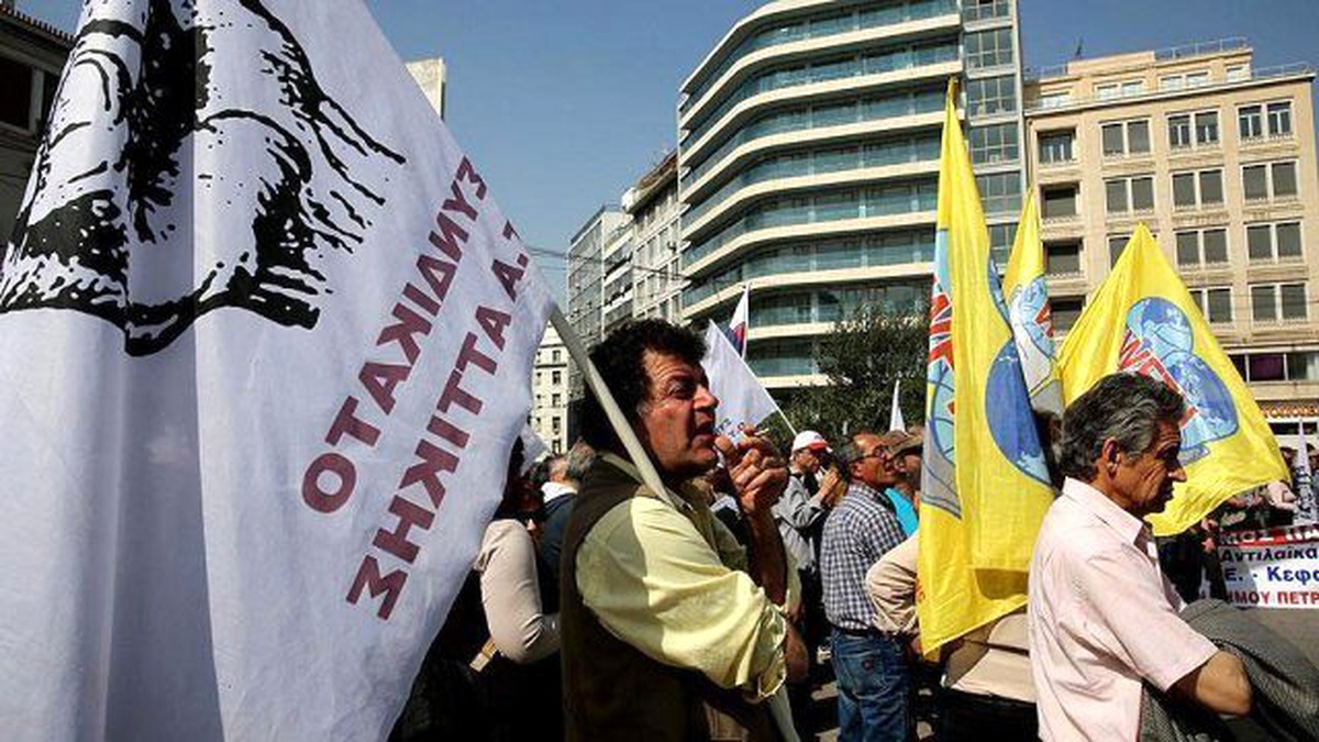 Yunanistan\'da Sağlık Çalışanlarından Grev ve Protesto