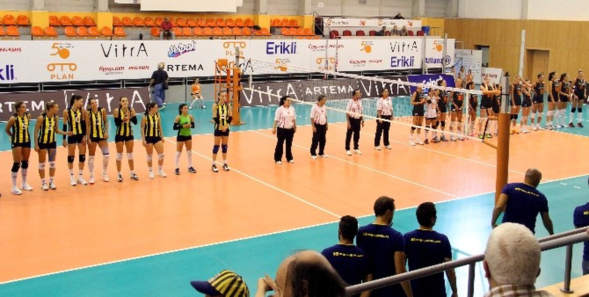50. Yıl Turnuvası\'nın Galibi Eczacıbaşı Vitra