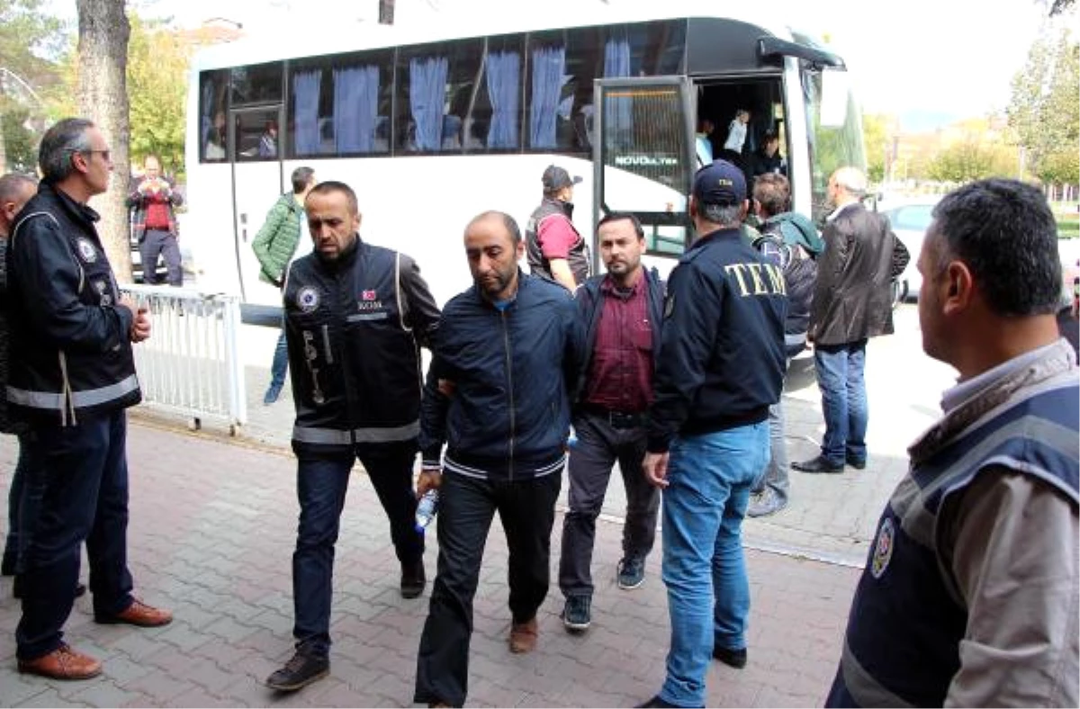 Bolu\'da Fetö Soruşturmasında 10 Tutuklama