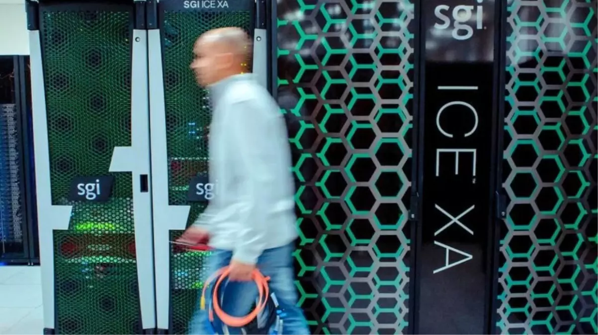 Bu Bilgisayarın Saati 350 Lira!