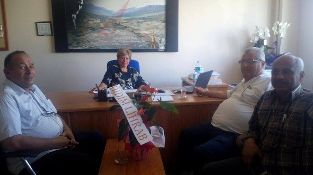 Didim Ekk\'dan Yeni Tapu Müdürüne Hayırlı Olsun Ziyareti