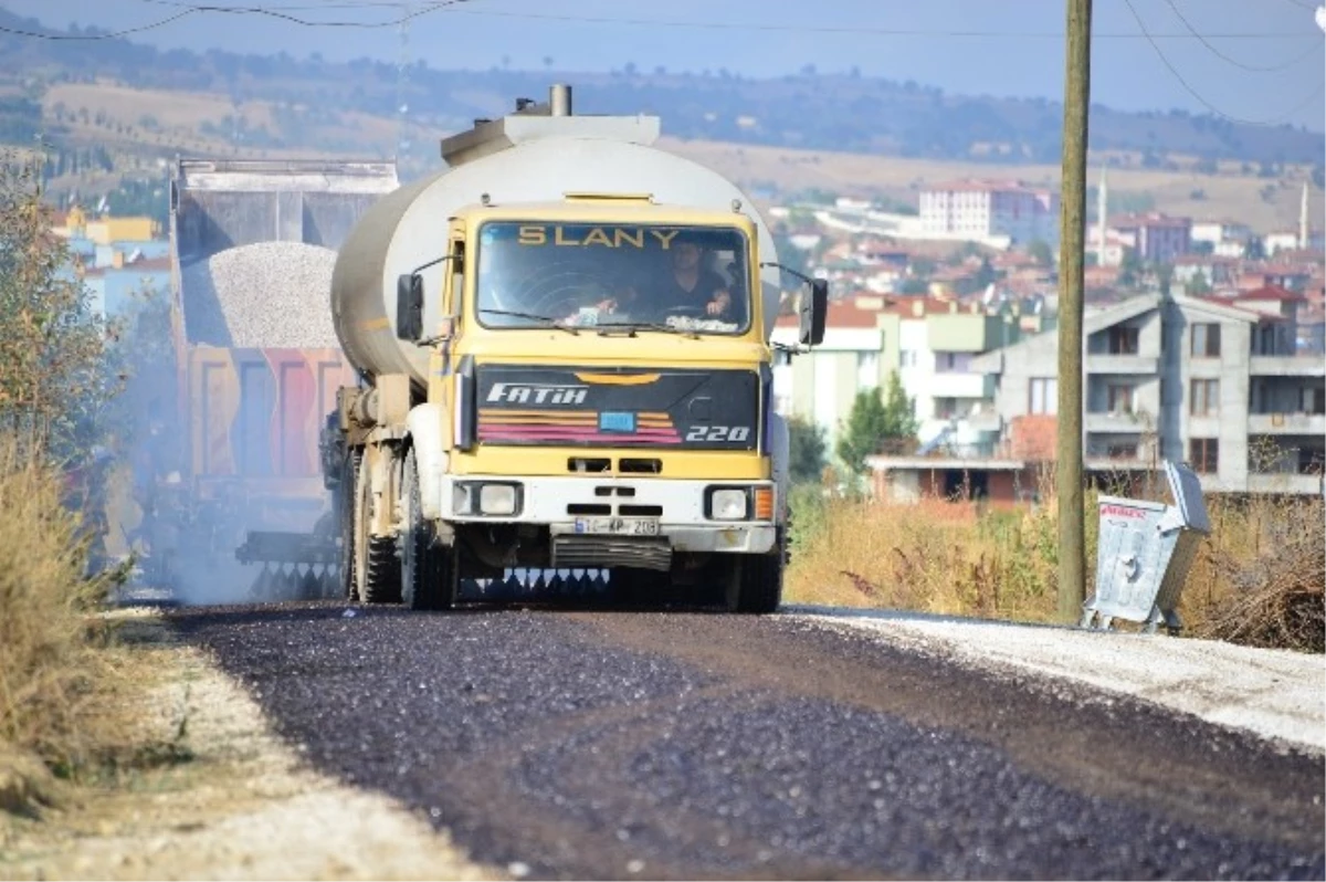 Erbaa\'da Toprak Yol Kalmıyor